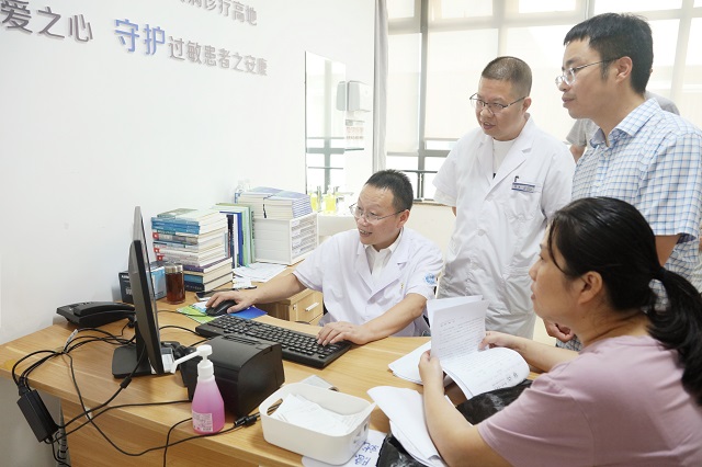 ��܊���������h����ս������B(y��ng)�����f�t(y��)�W(xu��)�ض�